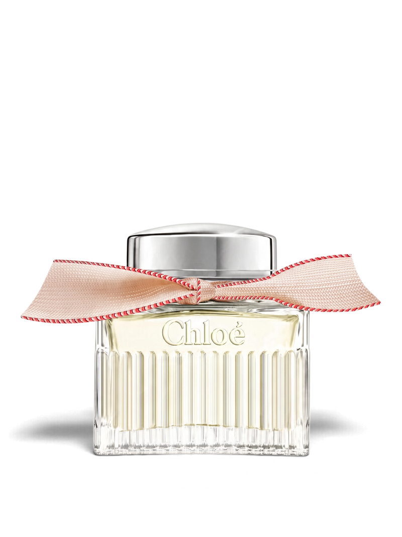 euaden Chloé Eau de Parfum Lumineuse kadın parfümü, ikonik kurdele detaylı şık cam şişesiyle ışıltılı gül kokusu