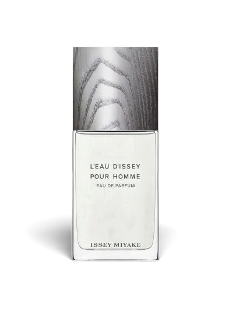 euaden Issey Miyake L'Eau d'Issey Pour Homme 125 ml erkek parfümü, ahşap görünümlü kapaklı şık cam şişe tasarımı.