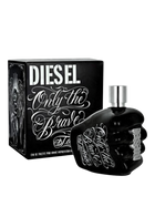 Euaden Diesel Only The Brave Tattoo erkek parfümü, yumruk şeklinde siyah şişe ve üzerinde beyaz dövme desenli kutu