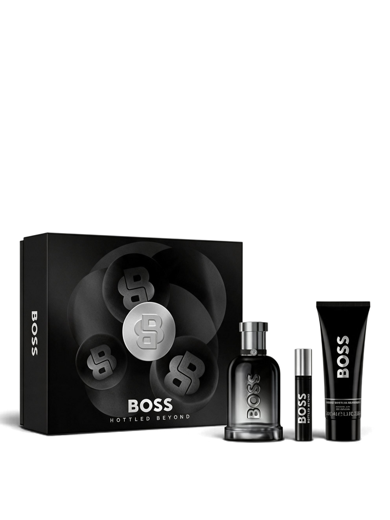 euaden Hugo Boss Bottled Beyond erkek parfüm ve duş jeli hediye seti, şık siyah kutu tasarımıyla sunuluyor.