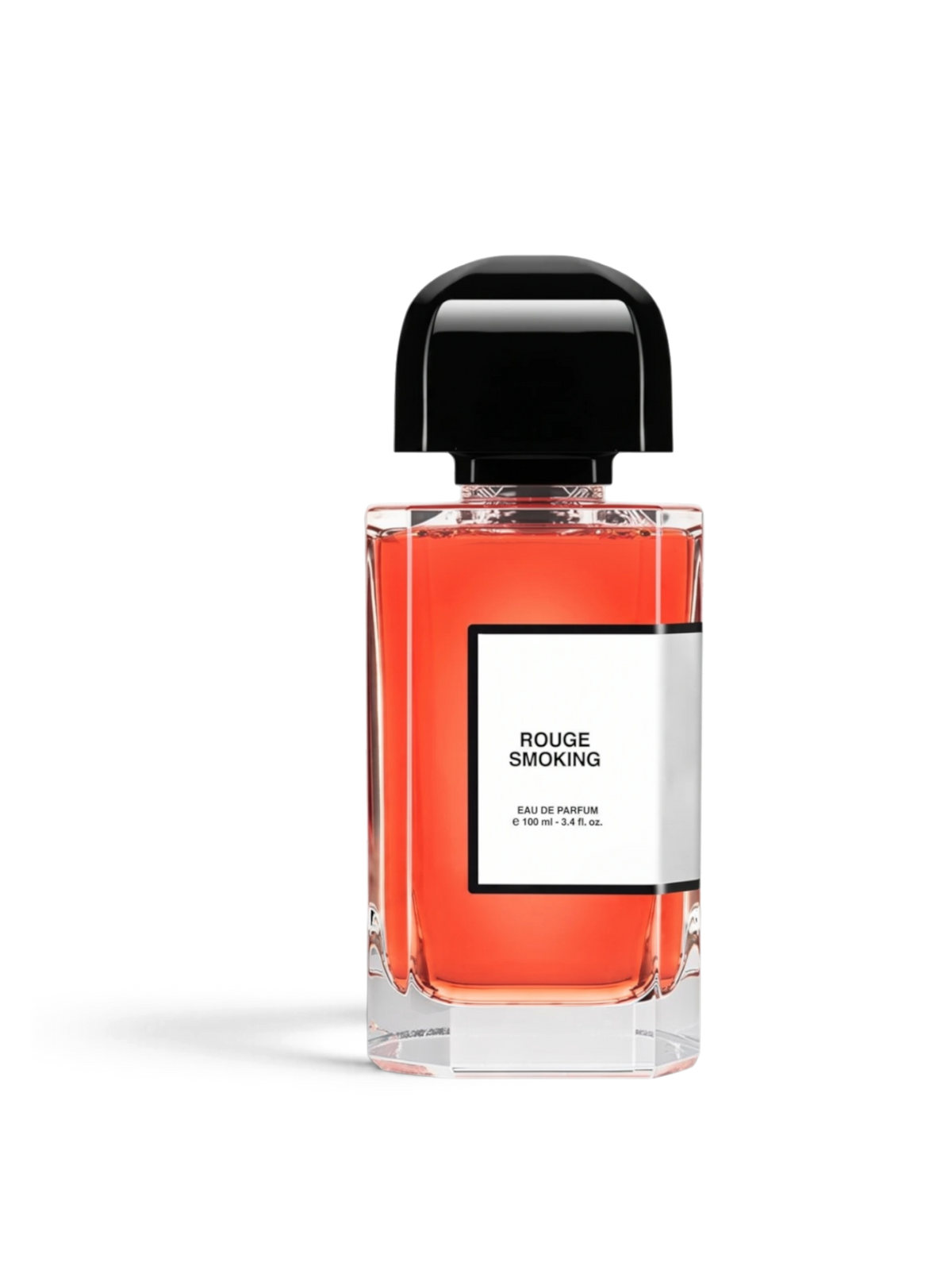 euaden BDK Parfums Rouge Smoking 100 ml unisex parfüm, şık cam şişesi ve kırmızı renkli kokusuyla dikkat çekiyor.