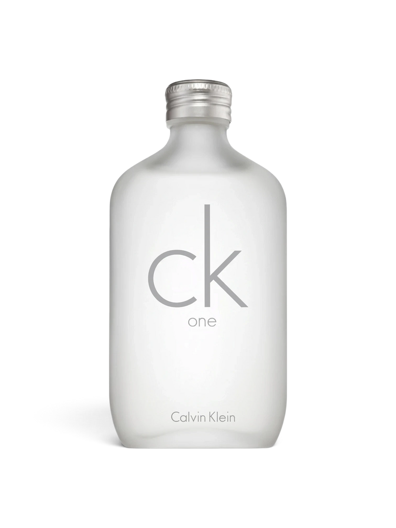 euaden Calvin Klein CK One unisex parfüm, ikonik buzlu cam şişesi ve minimalist tasarımıyla ferahlatıcı bir koku