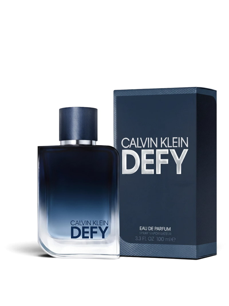 euaden Calvin Klein Defy EDP 100 ml erkek parfümü, lacivert degrade cam şişesi ve şık kutusu ile.