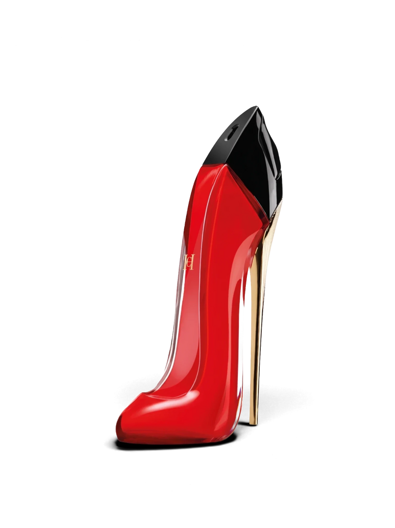 euaden tarafından sunulan, ikonik stiletto topuklu ayakkabı formunda kırmızı cam şişeli Carolina Herrera Very Good Girl