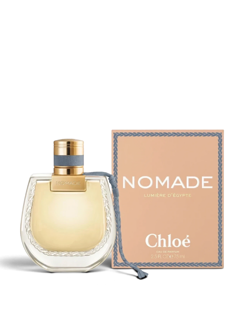 euaden Chloé Nomade Lumière d'Égypte kadın parfümü, şık cam şişesi ve bej renkli kutusu ile zarif bir sunumda.