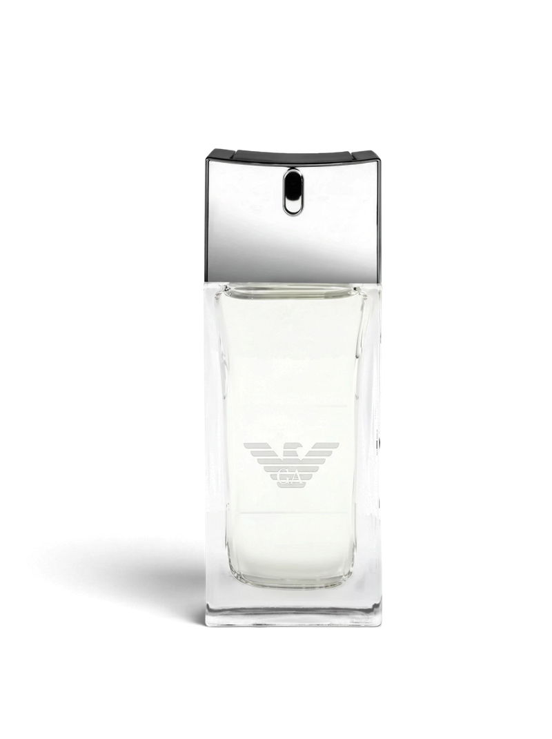 euaden Emporio Armani Diamonds erkek parfümü, şeffaf cam şişesi ve metalik gümüş kapağı ile modern tasarım