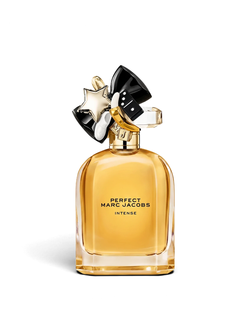 euaden MARC JACOBS Perfect Intense kadın parfümü, altın rengi cam şişesi ve üzerinde ikonik süslemeleriyle 100 ml