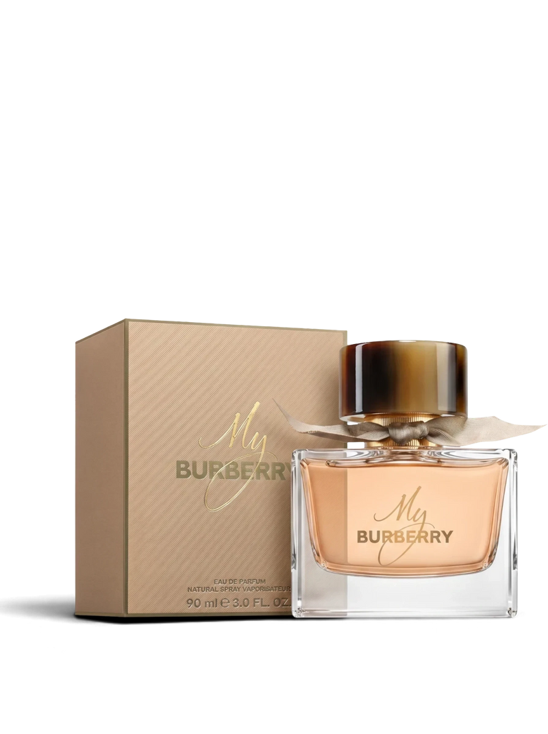 Euaden My Burberry EDP kadın parfümü, şık cam şişesi ve bej renkli kutusu ile çiçeksi ve sofistike bir koku.