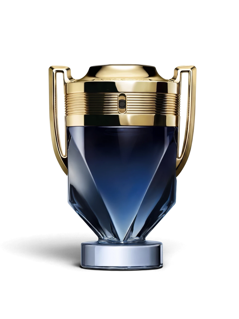 euaden Paco Rabanne Invictus erkek parfüm, kupa şeklinde ikonik lacivert cam şişe ve altın rengi metal detaylar