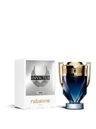 euaden Paco Rabanne Invictus Parfum erkek parfümü, kupa şeklinde lacivert cam şişesi ve gümüş renkli kutusu ile.